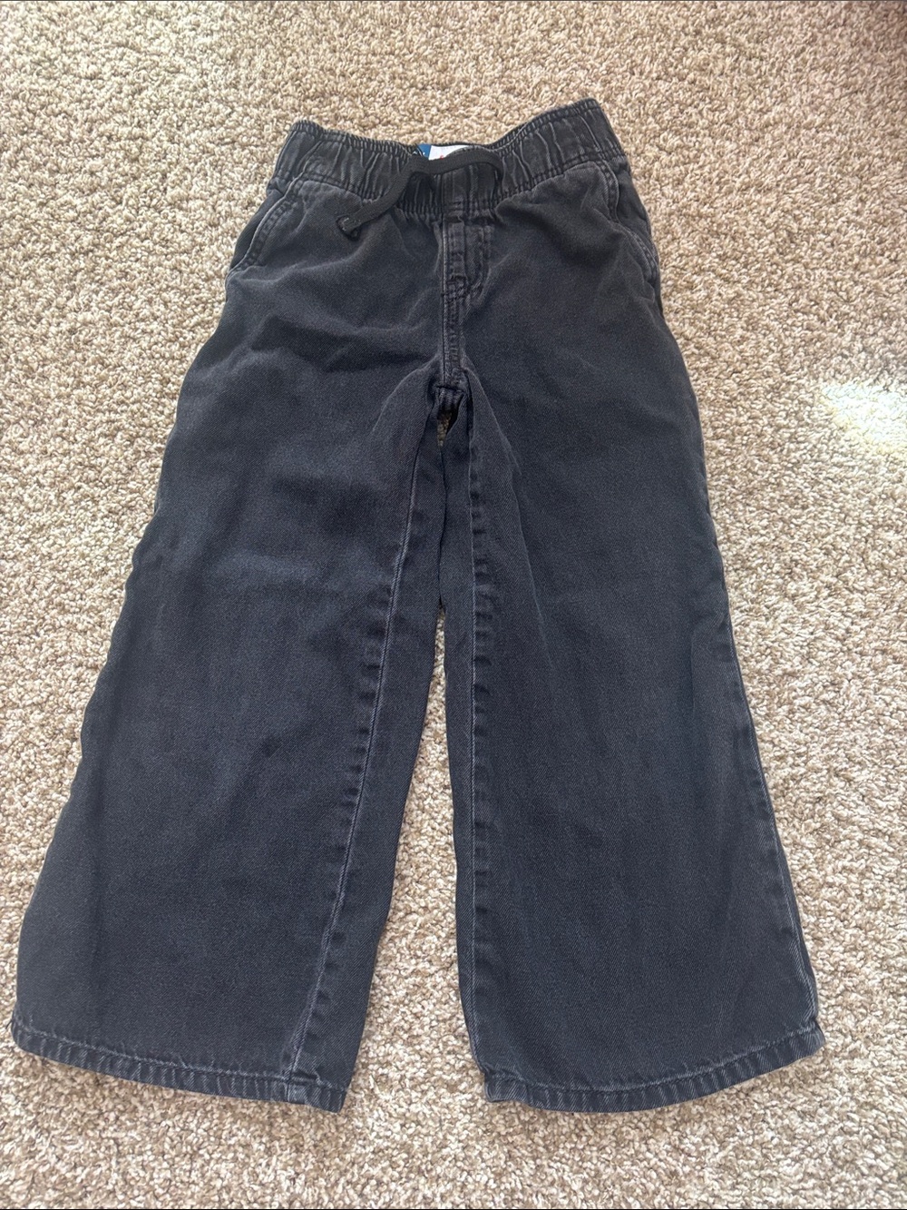 Old Navy Black Wide-Leg High Rise Jeans size S 6-7